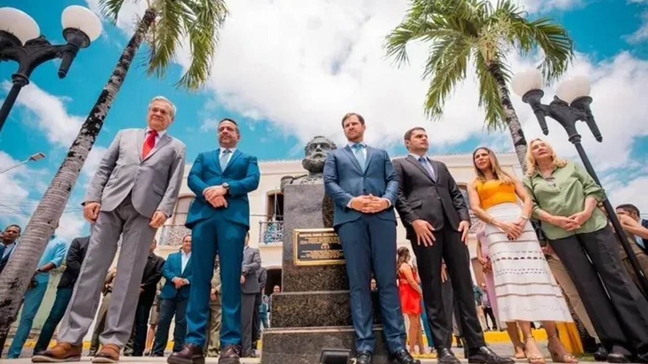 Governo de AL celebra 135 anos da Proclamação da República com transferência de sede para Marechal Deodoro