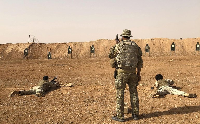 Exército sírio combate e elimina centenas de terroristas nas províncias de Homs e Daraa