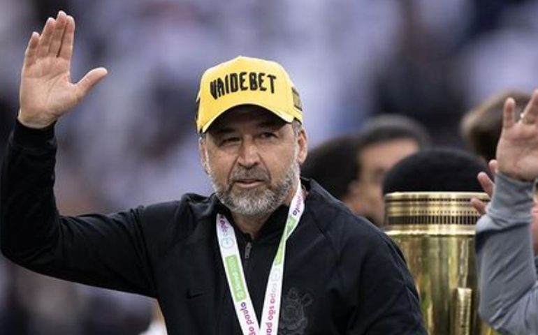 Andrés Sanchez fala sobre situação de Augusto Melo: 'Vai ter que se explicar no Conselho'