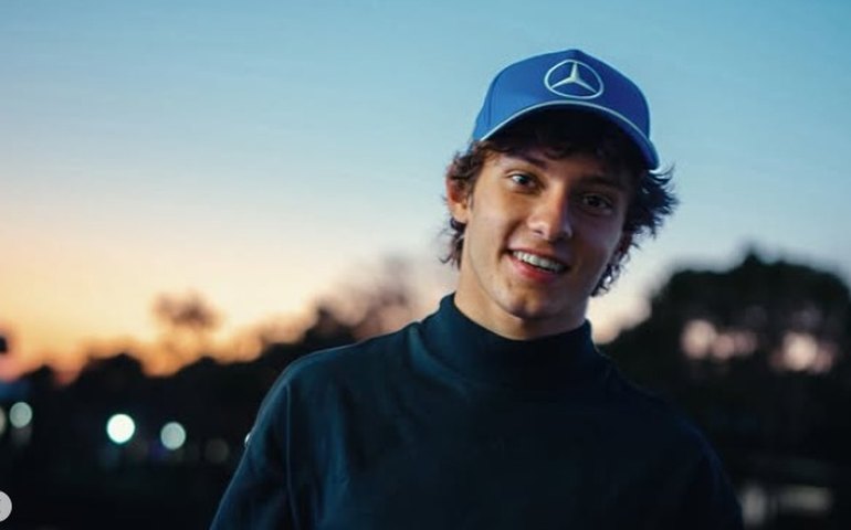 Antonelli agradece à Mercedes após vitória histórica na China