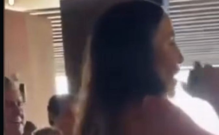 Festa de aniversário de desembargador com show de Ivete Sangalo gera controvérsia no TJ-BA