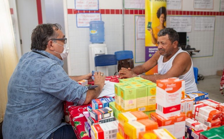 Saúde e Assistência disponibilizam serviços de saúde para atender famílias afetadas pelas chuvas