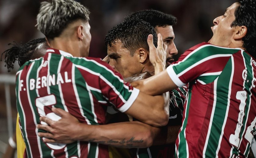 Fluminense derrota Bahia por 2 a 0 e avança na Copa do Brasil