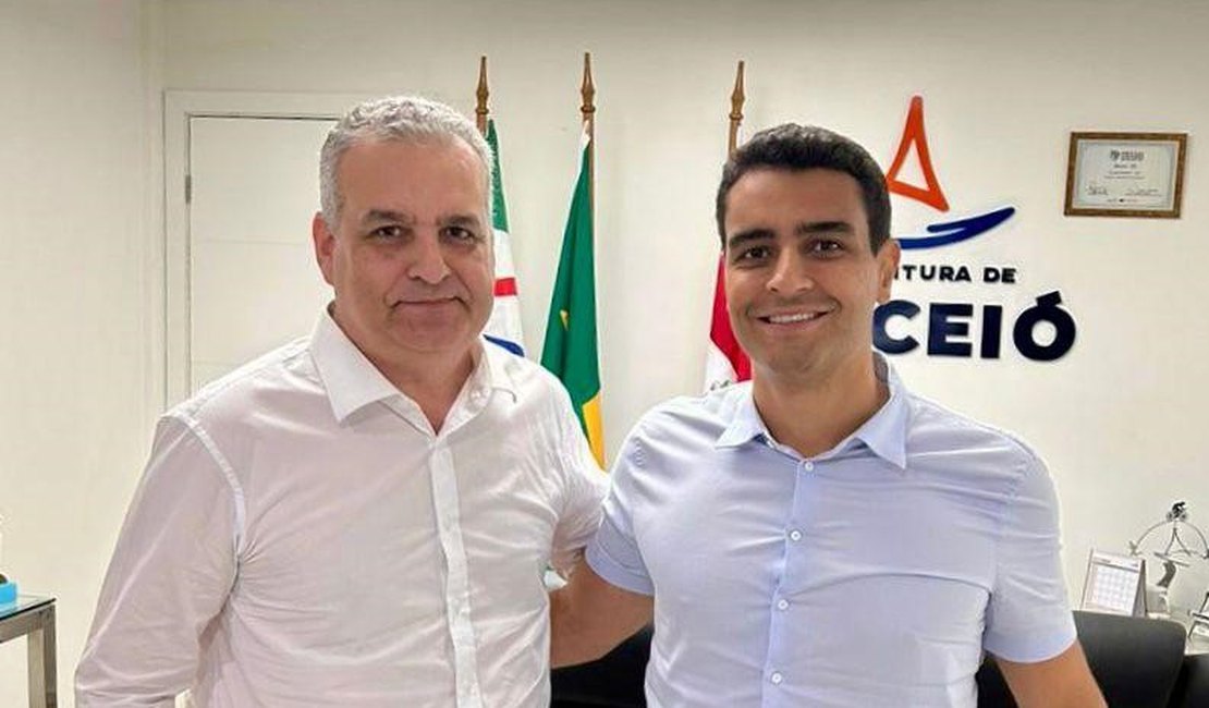 ‘Alinhado’ com JHC, Gaspar começa a cumprir acordos para Maceió