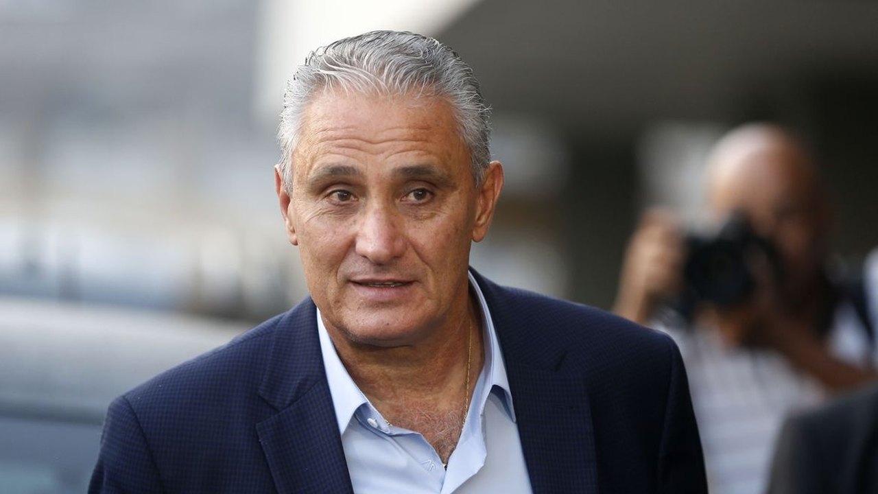 Grêmio vira o placar e impõe primeira derrota de Tite no comando do Flamengo