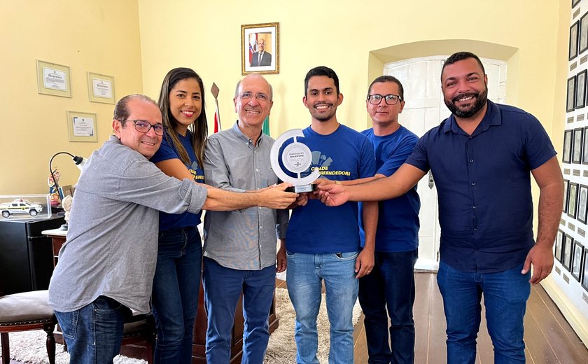 Penedo é premiada por trabalho desenvolvido na Sala do Empreendedor