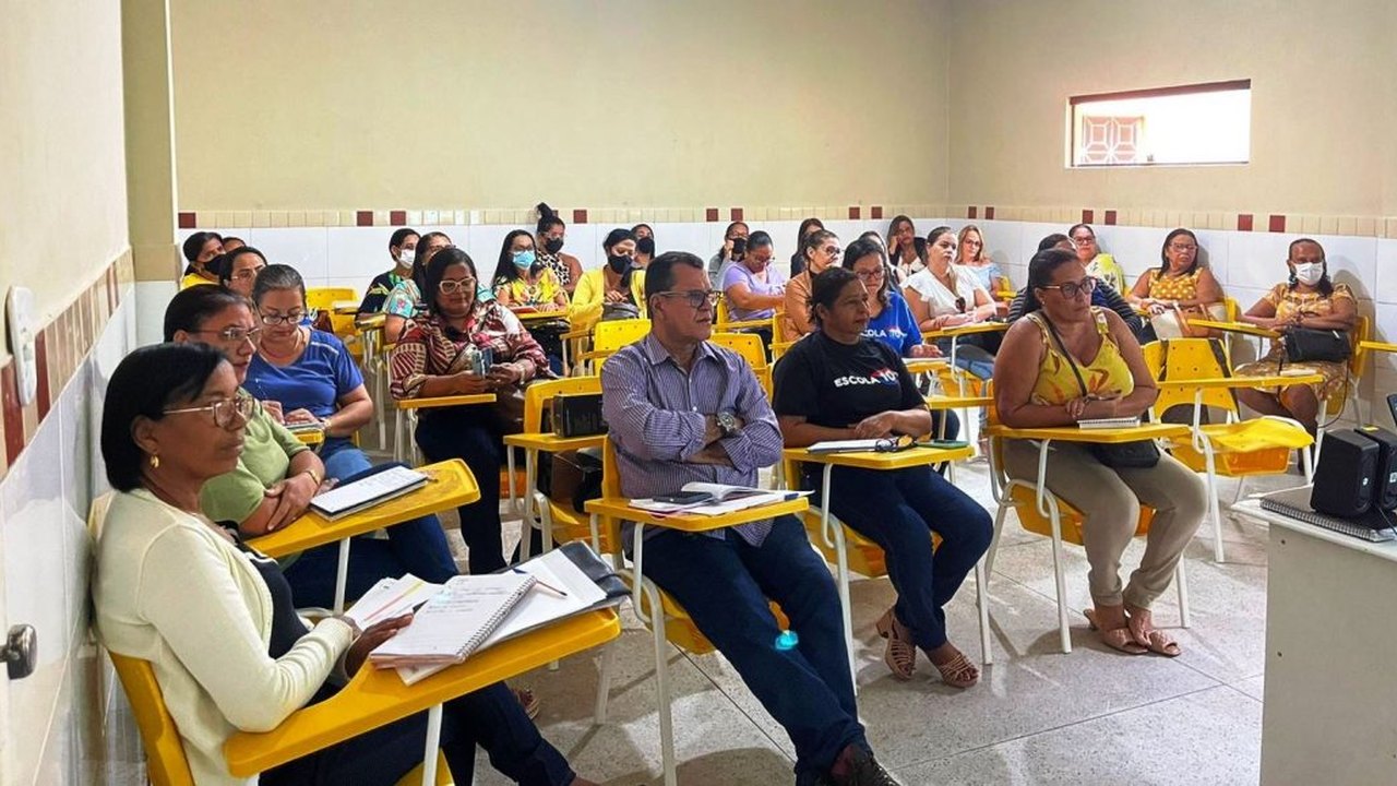 Semed Penedo orienta Articuladores de Ensino sobre plano do 2º semestre do ano letivo