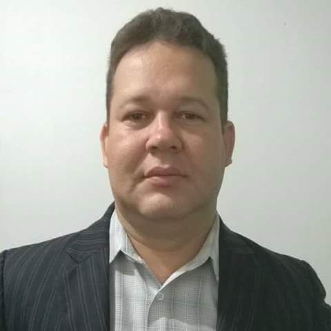 Pr Deivânio Branco Lins