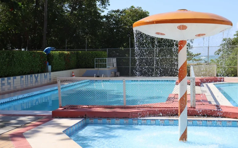 Trabalhadores do comércio passam a ter acesso gratuito aos balneários do Sesc Guaxuma e Arapiraca