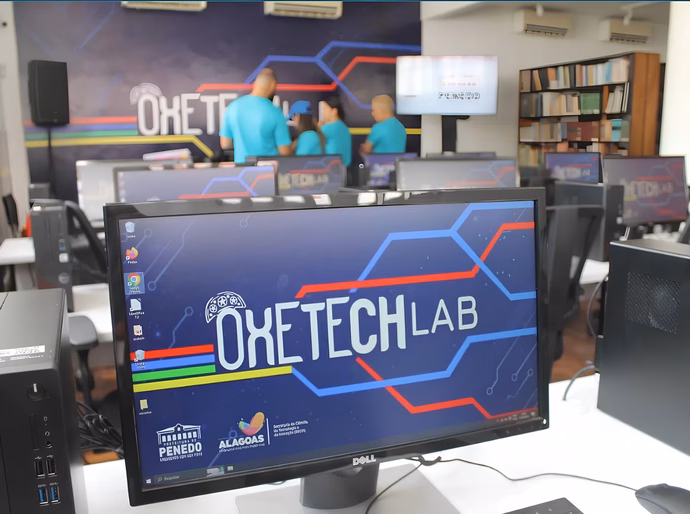 Laboratório OxeTech Penedo abre inscrições para cursos gratuitos de tecnologia