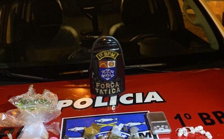 Rotam e 1° BPM apreendem armas e drogas em Maceió