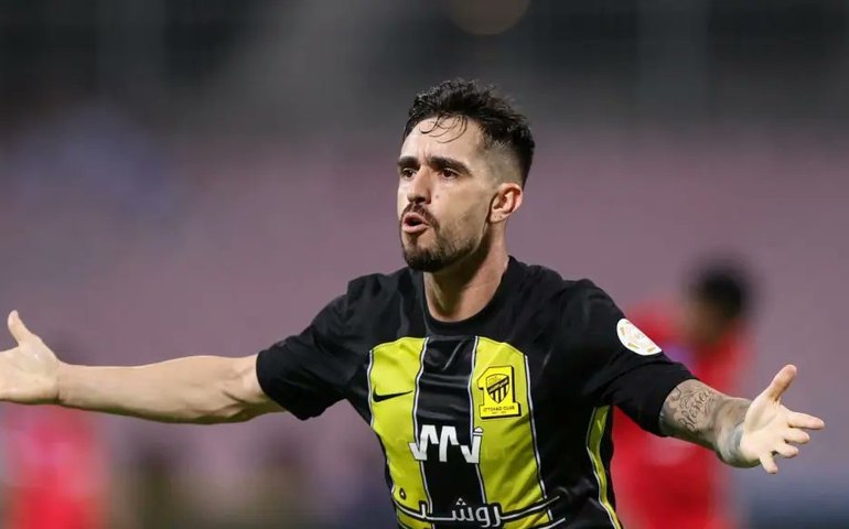 Igor Coronado chega motivado para defender o Corinthians: 'Não existe momento bom ou ruim'