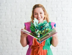 3 - Eliza Morenno, criadora do Projeto Bibliomala – Crédito fotográfico Gabi Furlan.jpg 