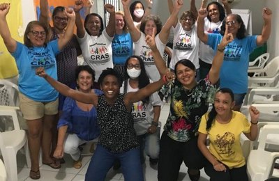 Mulheres do Serviço de Convivência participam de palestra sobre educação financeira