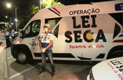 Detran alerta para os cuidados no trânsito após mudança no horário de funcionamento dos bares