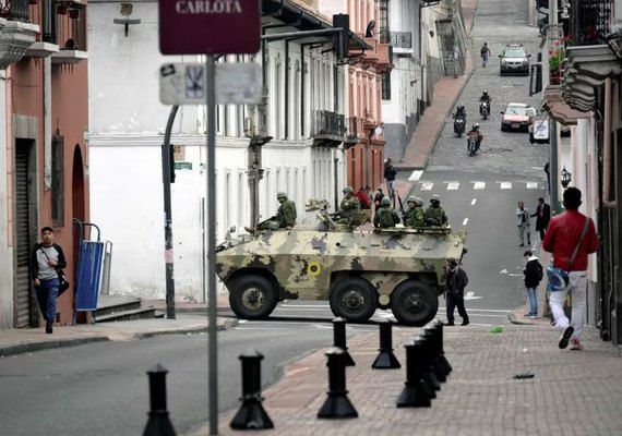 Onda de ataques de facções deixa dez mortos no Equador, incluindo dois policiais