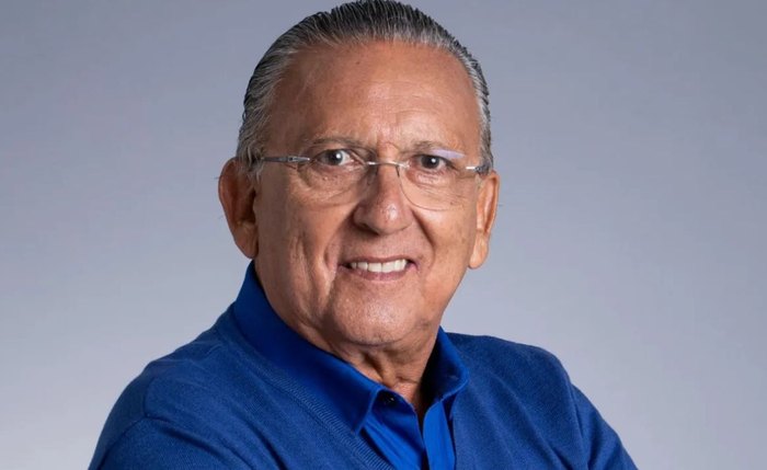 Galvão Bueno tem 75 anos e se recupera em casa, após alta médica