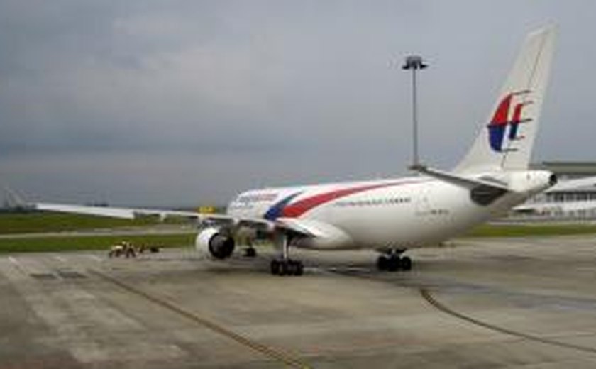 Número de vítimas de desastre do Malaysia Airlines sobe para 298, com inclusão de três crianças