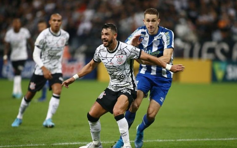 Giuliano celebra preparação e acredita em ano de conquistas para o Corinthians