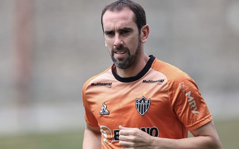 Após deixar o Atlético-MG, Diego Godín acerta ida para o Vélez Sarsfield