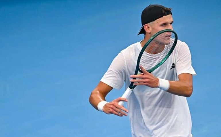 João Fonseca aponta tenista da nova geração como futuro desafiante de Alcaraz e Sinner