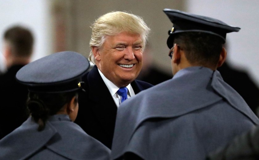 Conspiração ou espionagem? O que se sabe sobre a acusação de que a Rússia interferiu na eleição de Trump