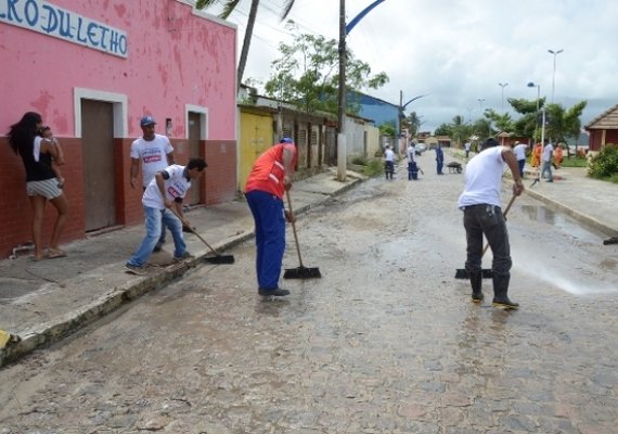 Trabalho dos reeducandos minimiza sofrimento dos desabrigados e desalojados