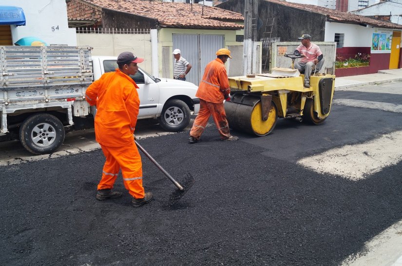 Seminfra realiza serviços de manutenção em bairros de Maceió