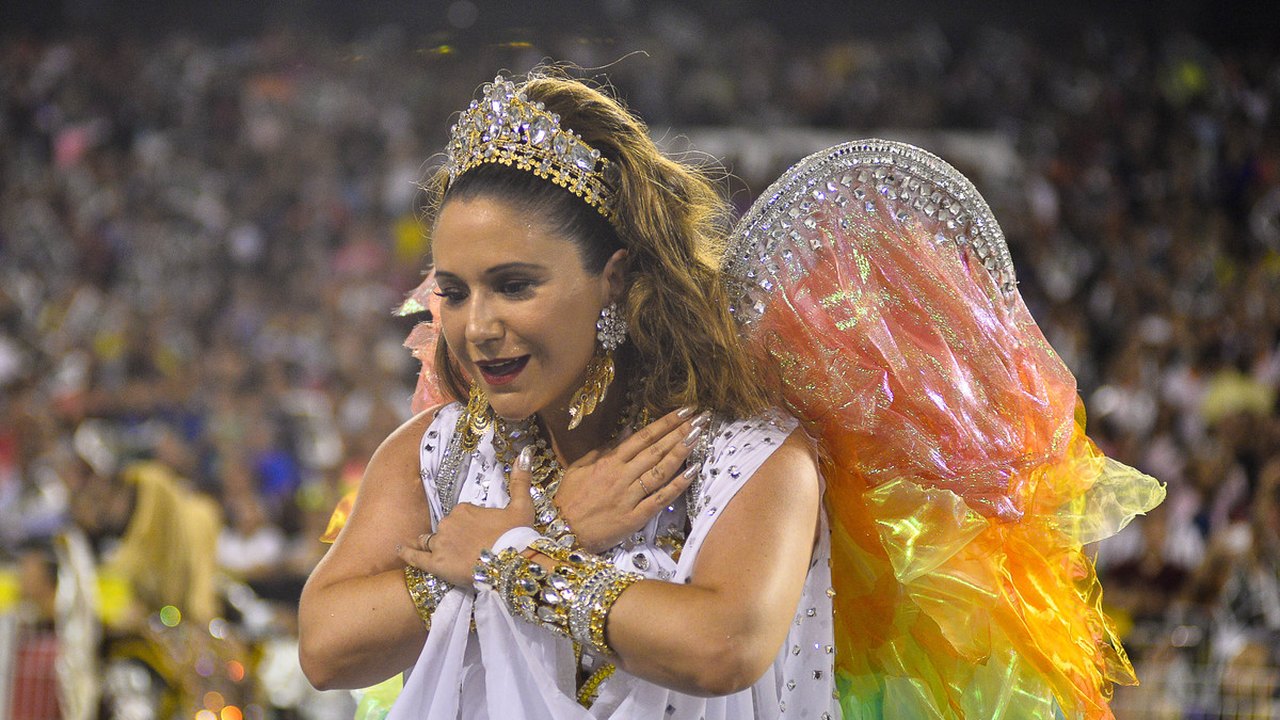 Vai-Vai é campeã do Carnaval de SP com enredo sobre Elis Regina