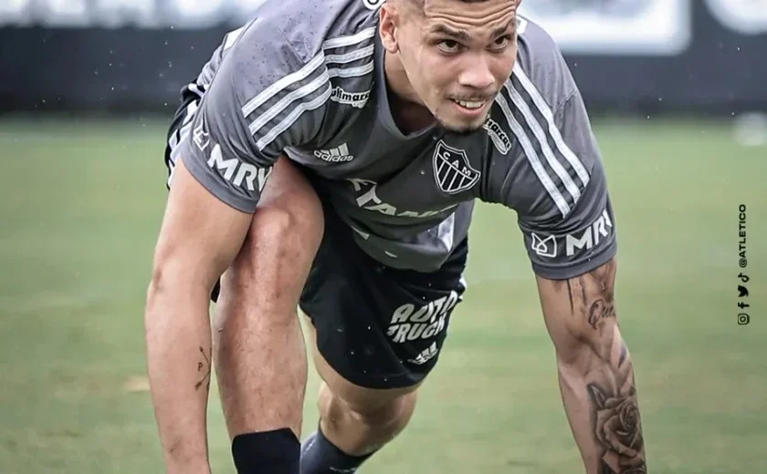 Paulinho é centroavante? Entenda como jogador pode se encaixar no time do Palmeiras
