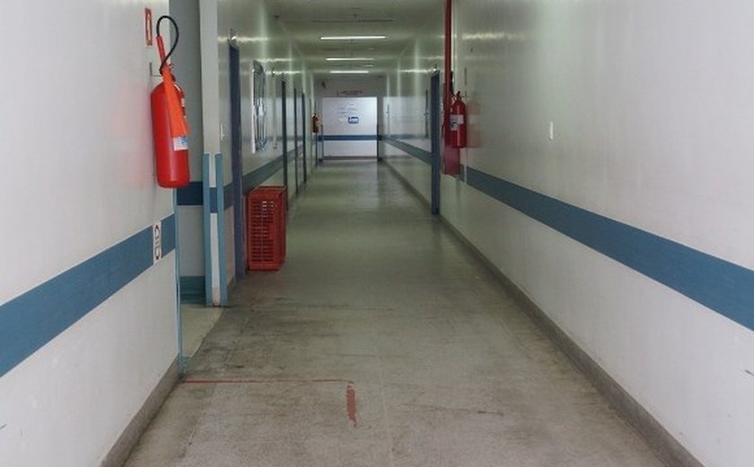 Hospital Geral do Estado mantém corredores vazios há três meses
