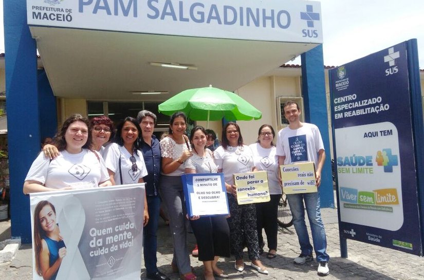 Psicólogos participam da campanha pela saúde mental