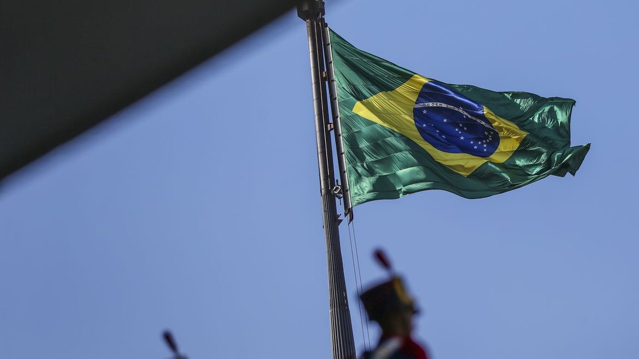 Brasil cai sete posições em ranking global e volta ao pior nível dos últimos anos