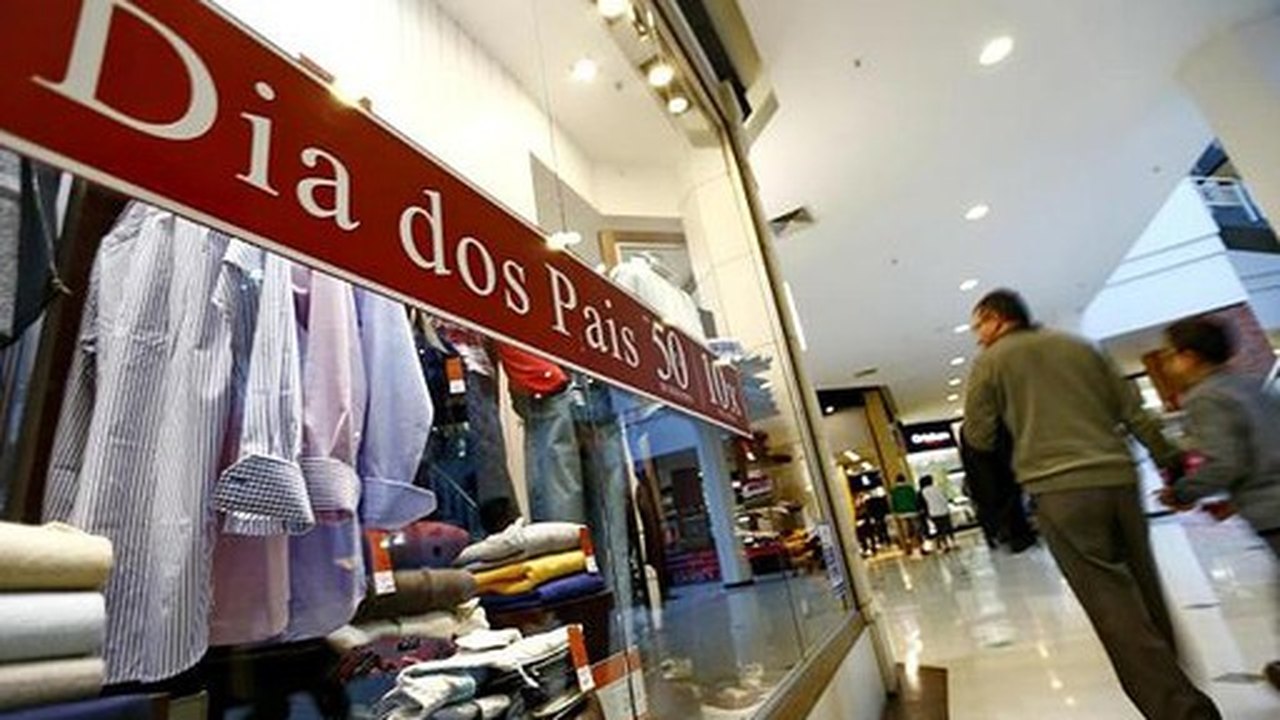62% dos consumidores estão dispostos a comprar no Dia dos Pais, diz pesquisa