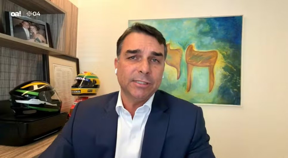 Senador diz que aliança amplia tempo de TV e cita Daniella Marques como nome de preferência