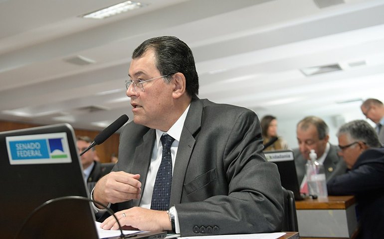 Manutenção de competências dos juizados de pequenas causas passa na CCJ