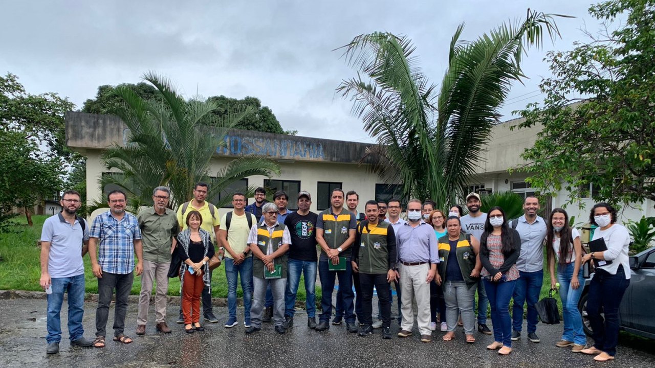 Emater realiza capacitação de equipe técnica na identificação e manejo de pragas e doenças das frutíferas