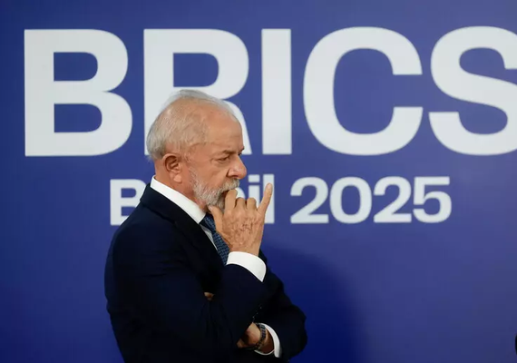 Trump ameaça países alinhados ao Brics com tarifa extra de 10%