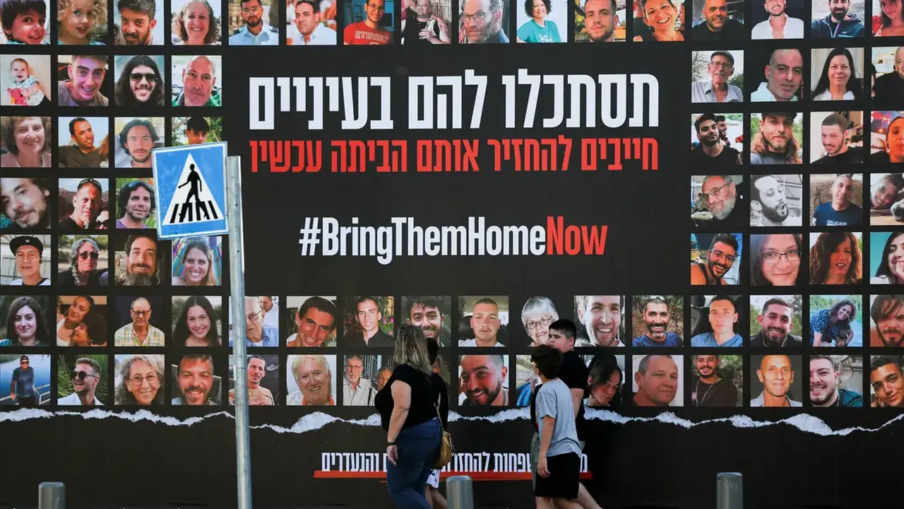 Primeiros reféns do Hamas foram libertados e seguem para o Egito