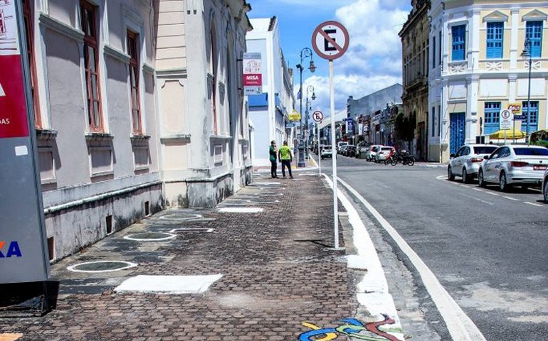 Prefeitura e Ufal levam Bienal para ruas do Jaraguá