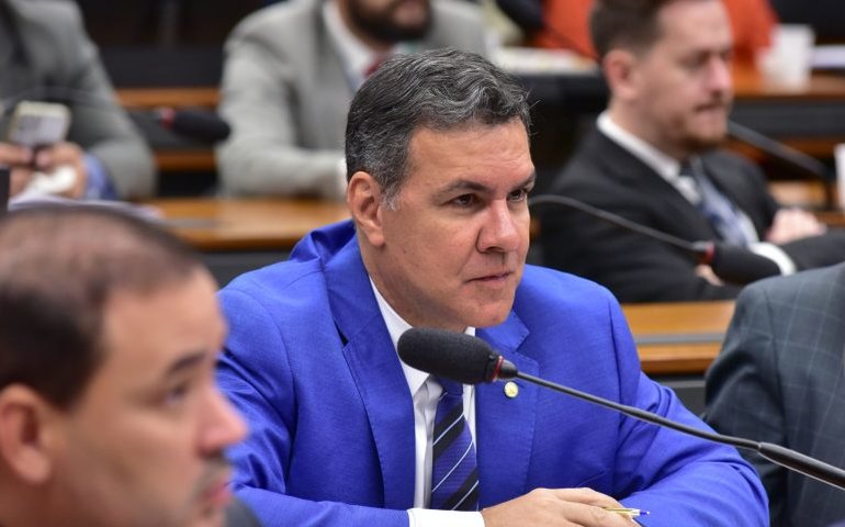 CCJ aprova projeto que declara Santa Gertrudes (SP) Capital da Cerâmica de Pisos e Revestimentos