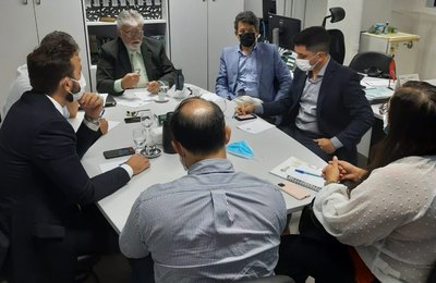 Reunião entre MPAL e Semed discute volta às aulas presenciais para alunos de escolas que funcionavam no Pinheiro