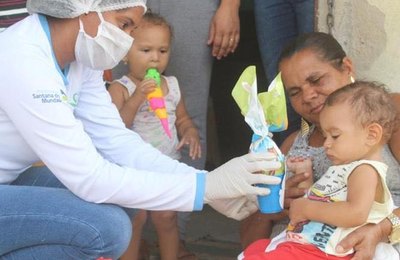 Assistência Social de Santana do Mundaú entrega ovos de páscoa para a crianças 
