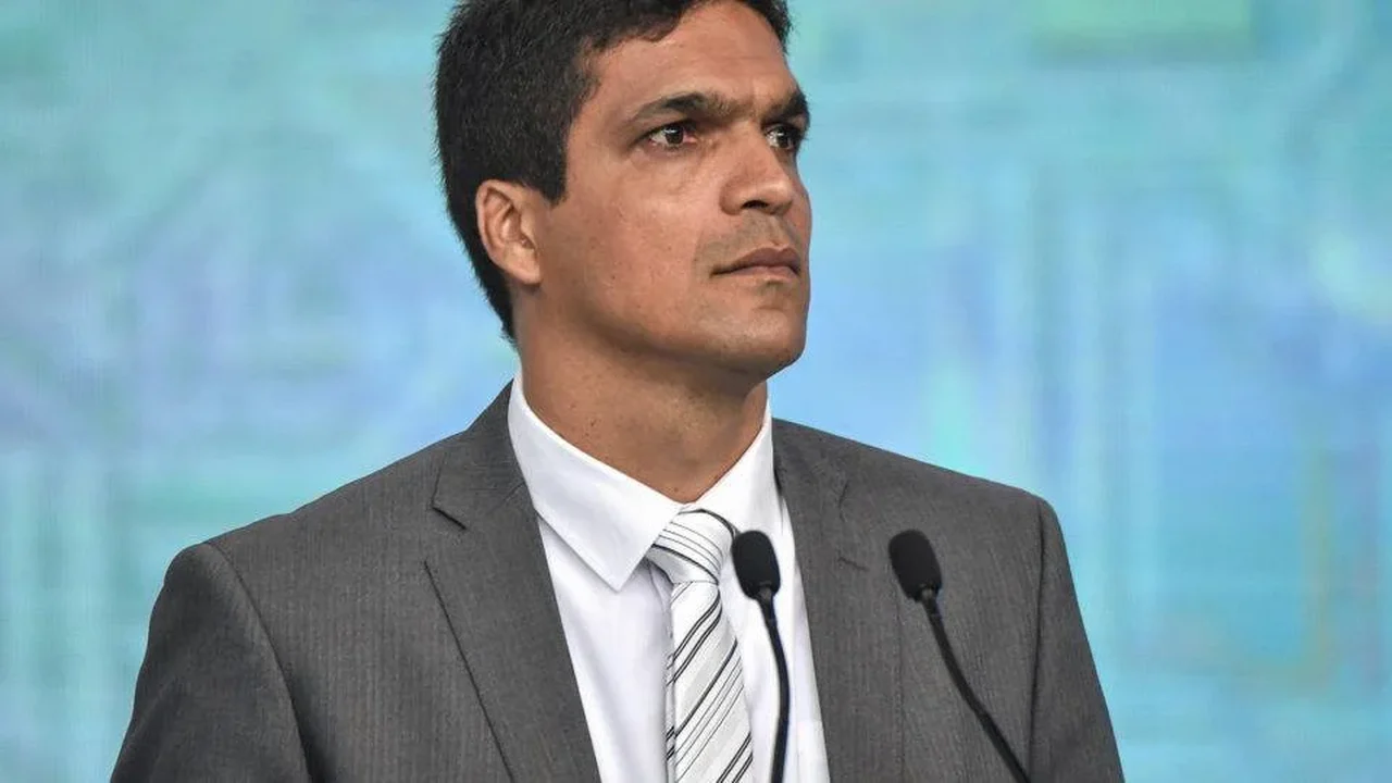 Cabo Daciolo se filia ao Mobiliza e lança candidatura à Presidência com Ricardo Rocha indicado para Esportes