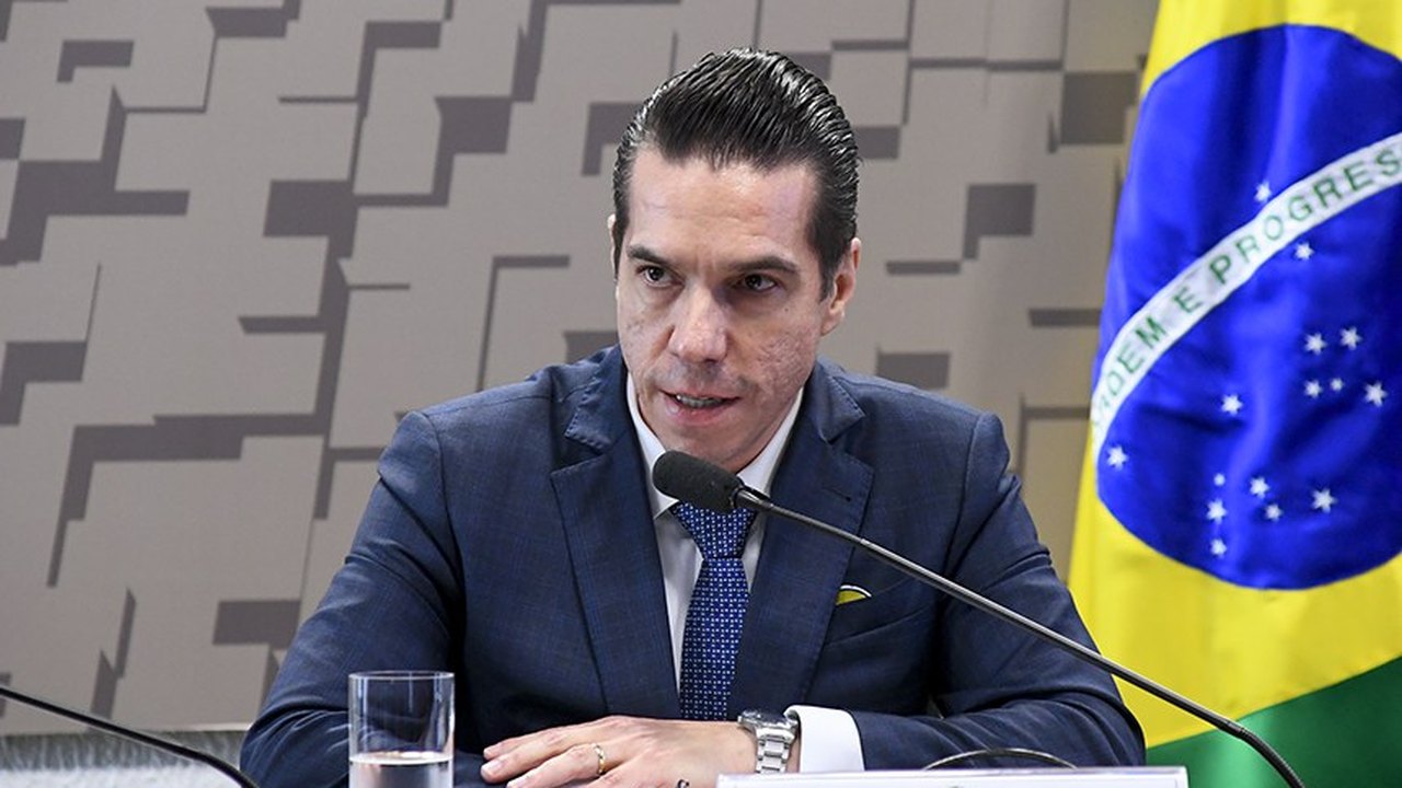 Senado confirma Fabio Vaz Pitaluga para embaixada brasileira na Albânia