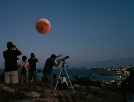Lua de Sangue no Portal 3/3: Por que esta terça pode marcar um divisor emocional
