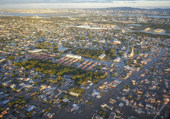 Audiência na Câmara avalia retomada das atividades econômicas no Rio Grande do Sul após enchentes