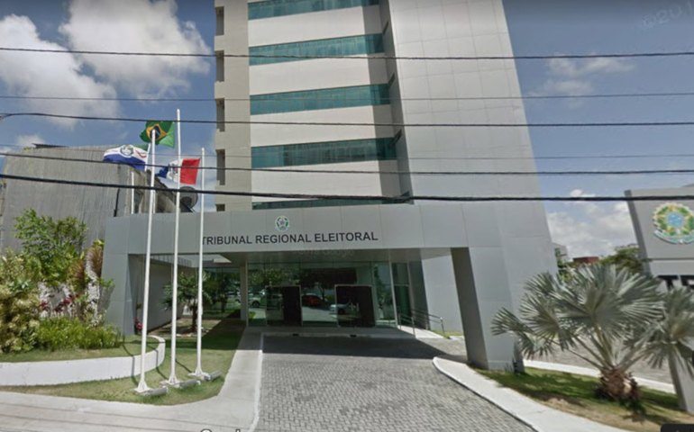 TRE/AL funciona em horário diferenciado durante o mês de janeiro