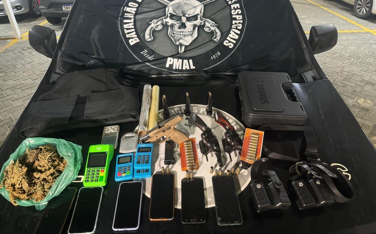 Ação da PM em Satuba finaliza com apreensão de três armas de fogo e drogas