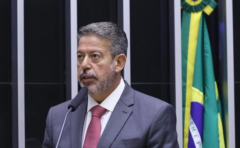 Arthur Lira incomodado com líderes do Centrão; saiba o porquê